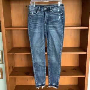 Judy Blue Skinny Jeans Size 9/29 Distressed Raw Hem Stretch Denim Mid Rise